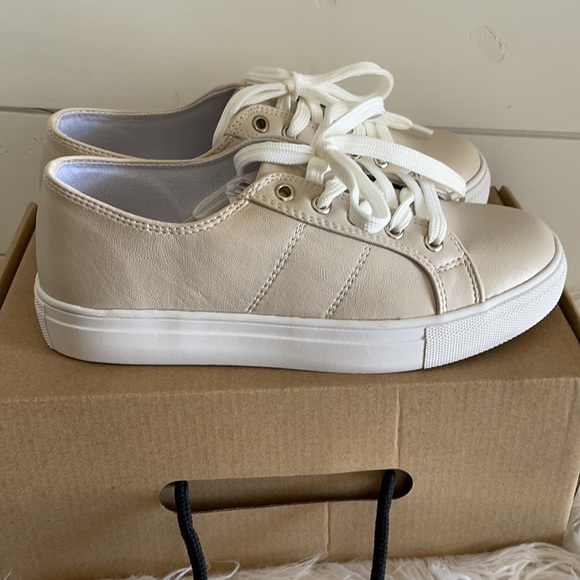 jean & jax shoe - Picture 3 of 8